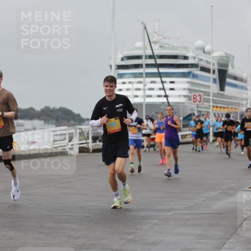 13.09.2026 - Kiel Lauf Andreas Tolksdorf http://msf.ph/oto/10454738 13.09.2026 11:54:47 Kiellinie 4, 7374, 3 meine-sportfotos.de