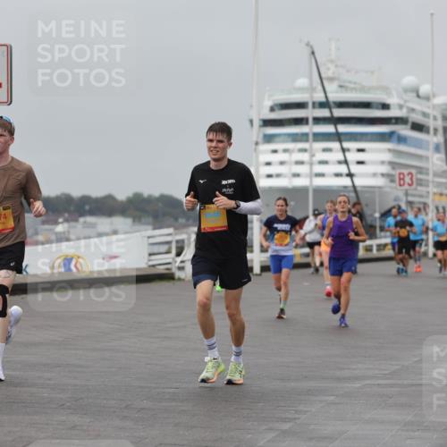 13.09.2026 - Kiel Lauf Andreas Tolksdorf http://msf.ph/oto/10454751 13.09.2026 11:54:48 Kiellinie 4, 7374, 38, 3 meine-sportfotos.de