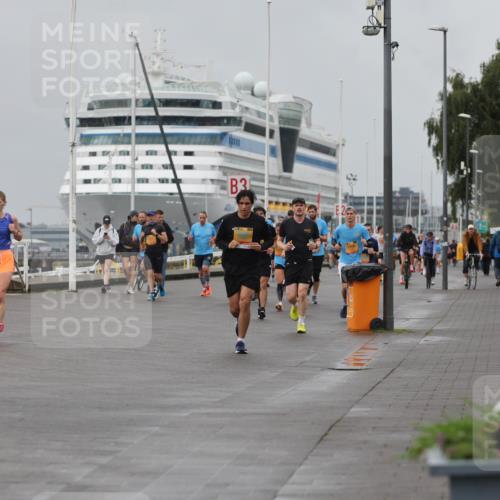 13.09.2026 - Kiel Lauf Andreas Tolksdorf http://msf.ph/oto/10454812 13.09.2026 11:54:51 Kiellinie 3, 1 meine-sportfotos.de