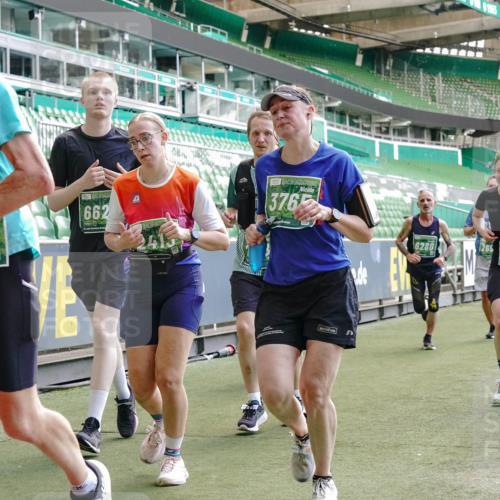 13.09.2026 - 21. swb-Marathon Bremen Michael Burmester http://msf.ph/oto/10454826 13.09.2026 13:10:47 Laufen im Stadion 164, 265, 373, 391, 448, 532, 581, 869, 898, 984, 1180, 1738, 1855, 1867, 1894, 1952, 1967, 2202, 2232, 2268, 2281, 2284, 2299, 2330, 2333, 2339, 2342, 2353, 2432, 2443, 2471, 2525, 2530, 2531, 2553, 2573, 2589, 2594, 2654, 2669, 2682, 2714, 2717, 2784, 2785, 2804, 2819, 2836, 2920, 2932, 3026, 3032, 3063, 3082, 3086, 3089, 3122, 3159, 3174, 3207, 3208, 3291, 3316, 3333, 3352, 3370, 3398, 3409, 3410, 3470, 3549, 3707, 3769, 109, 551 meine-sportfotos.de