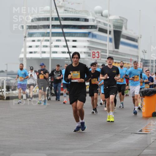 13.09.2026 - Kiel Lauf Andreas Tolksdorf http://msf.ph/oto/10454857 13.09.2026 11:54:52 Kiellinie 3, 11676 meine-sportfotos.de