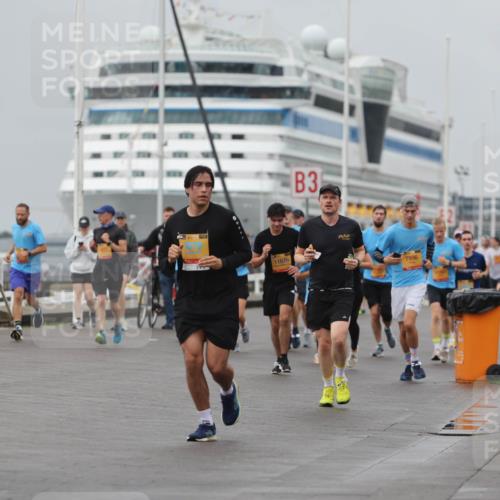 13.09.2026 - Kiel Lauf Andreas Tolksdorf http://msf.ph/oto/10454878 13.09.2026 11:54:53 Kiellinie 11676, 3, 7996 meine-sportfotos.de