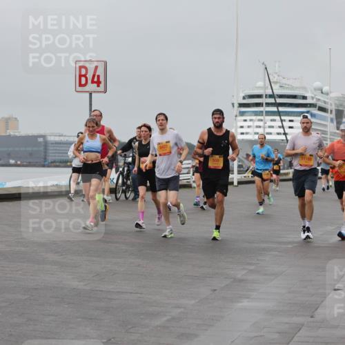 13.09.2026 - Kiel Lauf Andreas Tolksdorf http://msf.ph/oto/10454987 13.09.2026 11:55:13 Kiellinie 4, 8427, 500, 11180 meine-sportfotos.de