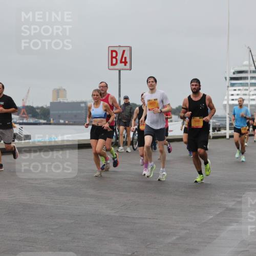 13.09.2026 - Kiel Lauf Andreas Tolksdorf http://msf.ph/oto/10455004 13.09.2026 11:55:13 Kiellinie 4, 8427, 500, 11180 meine-sportfotos.de