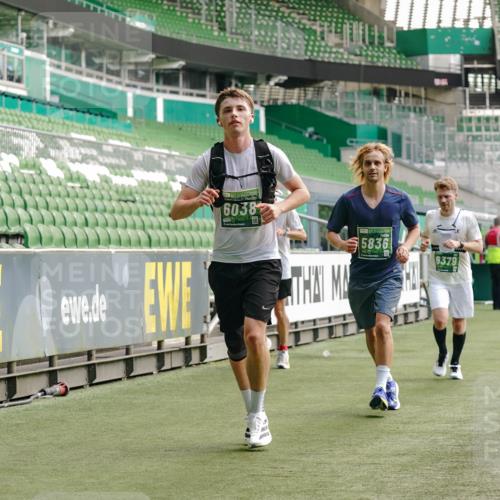 13.09.2026 - 21. swb-Marathon Bremen Michael Burmester http://msf.ph/oto/10455127 13.09.2026 12:52:45 Laufen im Stadion 102, 107, 145, 235, 376, 541, 615, 616, 683, 734, 755, 792, 863, 982, 985, 987, 1033, 1043, 1056, 1125, 1146, 1162, 1232, 1252, 1297, 1433, 1445, 1492, 1528, 1542, 1646, 1664, 1704, 1707, 1814, 1955, 2007, 2008, 2043, 2203, 2280, 2350, 2362, 2401, 2422, 2447, 2454, 2480, 2498, 2759, 2767, 2820, 2847, 2858, 2997, 3085, 3149, 3236, 3336, 3362, 3448, 3566, 3703, 3830, 3899, 3988, 4165, 4283, 4429, 4475, 4571, 4573, 4582, 4605, 4727, 4781, 4782, 4895, 5079, 5152, 5168, 5379 meine-sportfotos.de