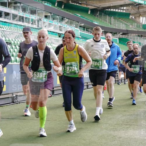 13.09.2026 - 21. swb-Marathon Bremen Michael Burmester http://msf.ph/oto/10455137 13.09.2026 13:10:53 Laufen im Stadion 164, 265, 373, 391, 448, 581, 703, 869, 898, 984, 1180, 1738, 1855, 1867, 1894, 1936, 1952, 1967, 2202, 2232, 2268, 2281, 2284, 2299, 2330, 2333, 2339, 2342, 2353, 2432, 2443, 2471, 2525, 2530, 2531, 2553, 2573, 2589, 2594, 2654, 2669, 2682, 2714, 2717, 2784, 2785, 2804, 2819, 2836, 2907, 2920, 2932, 2976, 3026, 3032, 3063, 3082, 3086, 3089, 3122, 3159, 3174, 3207, 3208, 3291, 3316, 3333, 3352, 3370, 3398, 3409, 3410, 3470, 3549, 3707, 3769, 551 meine-sportfotos.de