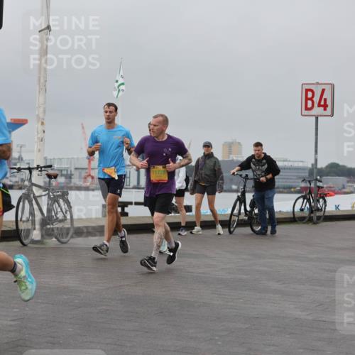13.09.2026 - Kiel Lauf Andreas Tolksdorf http://msf.ph/oto/10455144 13.09.2026 11:55:19 Kiellinie 11492, 11728, 4 meine-sportfotos.de