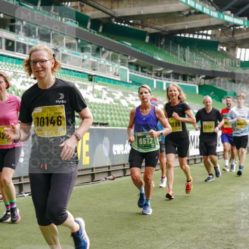 13.09.2026 - 21. swb-Marathon Bremen Michael Burmester http://msf.ph/oto/10455148 13.09.2026 10:32:43 Laufen im Stadion 10067, 10078, 10146, 10166, 10184, 10203, 10211, 10222, 10226, 10243, 10246, 10249, 10255, 10256, 10300, 10322, 10365, 10372, 10374, 10379, 10383, 10394, 10408, 10410, 10443, 10471, 10478, 10486, 10494, 10503, 10517, 10518, 10529, 10530, 10540, 10543, 10550, 10555, 10565, 10579, 10589, 10608, 10610, 10626, 10631, 10646, 10670, 10673, 10675, 10690, 10703, 10704, 10707, 10708, 10721, 10725, 10728, 10745, 10749, 10750, 10771, 10794 meine-sportfotos.de