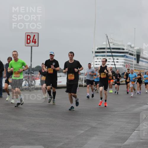 13.09.2026 - Kiel Lauf Andreas Tolksdorf http://msf.ph/oto/10455192 13.09.2026 11:55:21 Kiellinie 3789, 4, 5875, 9482, 11799, 3 meine-sportfotos.de