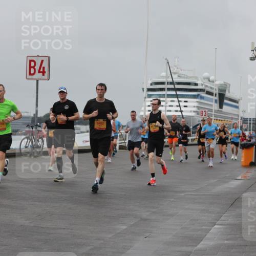 13.09.2026 - Kiel Lauf Andreas Tolksdorf http://msf.ph/oto/10455195 13.09.2026 11:55:22 Kiellinie 3789, 4, 9482, 11799, 3 meine-sportfotos.de