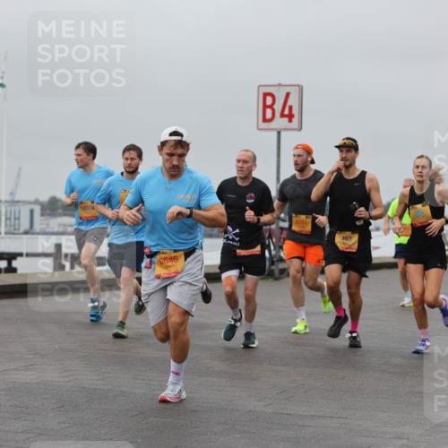 13.09.2026 - Kiel Lauf Andreas Tolksdorf http://msf.ph/oto/10455221 13.09.2026 11:55:29 Kiellinie 10374, 6646, 4, 8291, 463 meine-sportfotos.de