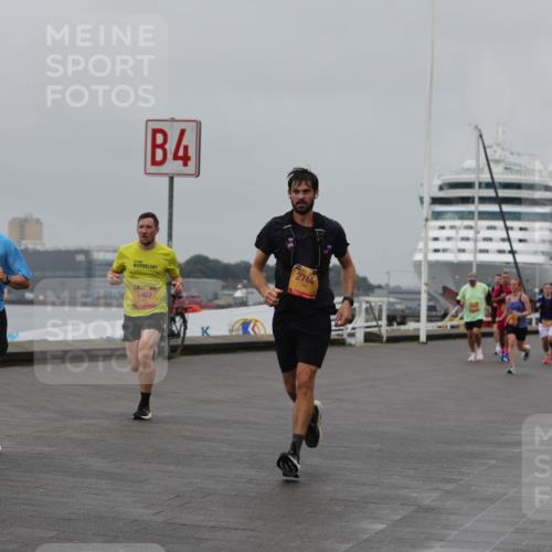 13.09.2026 - Kiel Lauf Andreas Tolksdorf http://msf.ph/oto/10455348 13.09.2026 11:55:38 Kiellinie 5448, 4, 2744, 5407, 3 meine-sportfotos.de