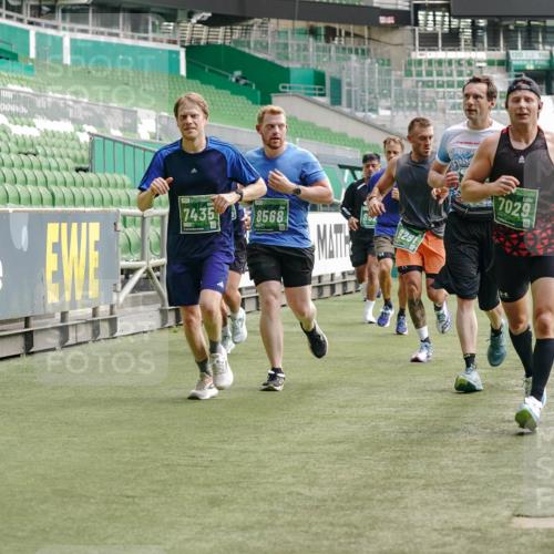 13.09.2026 - 21. swb-Marathon Bremen Michael Burmester http://msf.ph/oto/10455354 13.09.2026 12:52:53 Laufen im Stadion 102, 107, 145, 235, 313, 376, 541, 560, 615, 616, 683, 696, 734, 740, 755, 792, 863, 982, 985, 987, 1033, 1043, 1056, 1162, 1207, 1232, 1252, 1297, 1433, 1445, 1492, 1528, 1542, 1646, 1664, 1704, 1707, 1814, 1955, 2007, 2008, 2043, 2203, 2280, 2350, 2362, 2401, 2422, 2447, 2454, 2480, 2498, 2759, 2767, 2820, 2847, 2858, 2997, 3085, 3149, 3236, 3336, 3362, 3448, 3566, 3830, 3899, 3988, 4165, 4283, 4429, 4475, 4571, 4573, 4605, 4895, 5079, 5152, 5168, 5379 meine-sportfotos.de
