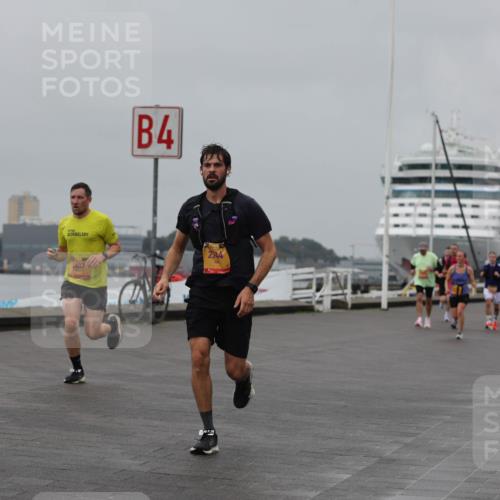 13.09.2026 - Kiel Lauf Andreas Tolksdorf http://msf.ph/oto/10455361 13.09.2026 11:55:39 Kiellinie 1, 39, 5448, 4, 26, 09, 2744, 5407, 3 meine-sportfotos.de