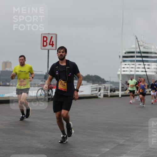 13.09.2026 - Kiel Lauf Andreas Tolksdorf http://msf.ph/oto/10455366 13.09.2026 11:55:39 Kiellinie 8, 5407, 4, 2744, 3 meine-sportfotos.de