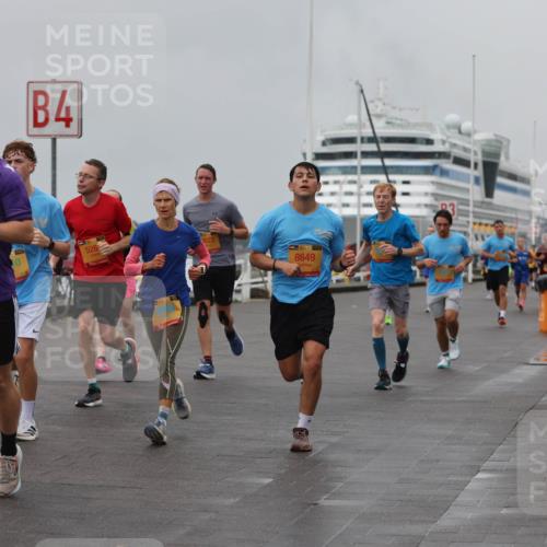 13.09.2026 - Kiel Lauf Andreas Tolksdorf http://msf.ph/oto/10455416 13.09.2026 11:55:49 Kiellinie 4, 39, 8513, 526, 1823, 8649 meine-sportfotos.de