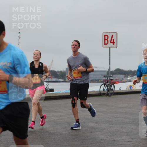 13.09.2026 - Kiel Lauf Andreas Tolksdorf http://msf.ph/oto/10455455 13.09.2026 11:55:51 Kiellinie 7, 394, 263, 7102, 4823, 8649, 4, 39 meine-sportfotos.de