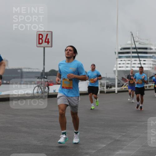 13.09.2026 - Kiel Lauf Andreas Tolksdorf http://msf.ph/oto/10455496 13.09.2026 11:55:53 Kiellinie 4, 3 meine-sportfotos.de