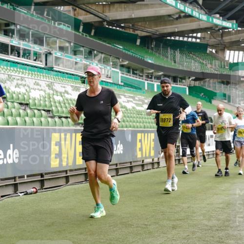 13.09.2026 - 21. swb-Marathon Bremen Michael Burmester http://msf.ph/oto/10455557 13.09.2026 10:32:50 Laufen im Stadion 10067, 10078, 10146, 10166, 10184, 10203, 10211, 10222, 10226, 10236, 10243, 10246, 10249, 10255, 10256, 10300, 10322, 10365, 10372, 10374, 10379, 10383, 10394, 10408, 10410, 10423, 10443, 10486, 10494, 10503, 10517, 10518, 10529, 10530, 10540, 10543, 10550, 10555, 10565, 10589, 10608, 10610, 10626, 10631, 10646, 10670, 10673, 10675, 10687, 10690, 10703, 10704, 10707, 10708, 10721, 10725, 10728, 10745, 10749, 10750, 10771, 10788, 10794, 10809 meine-sportfotos.de