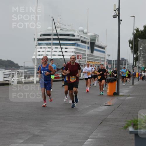 13.09.2026 - Kiel Lauf Andreas Tolksdorf http://msf.ph/oto/10455579 13.09.2026 11:55:58 Kiellinie 3, 6348 meine-sportfotos.de
