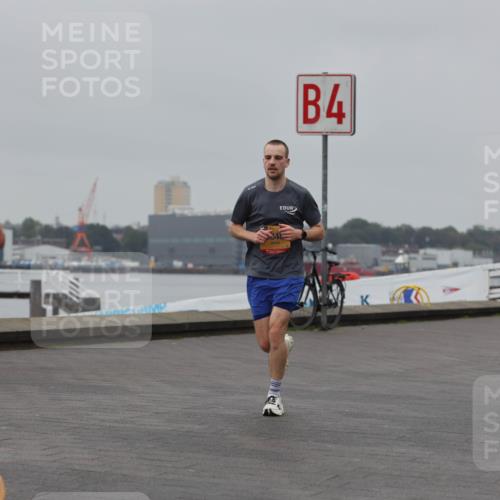13.09.2026 - Kiel Lauf Andreas Tolksdorf http://msf.ph/oto/10455595 13.09.2026 11:55:59 Kiellinie 4 meine-sportfotos.de
