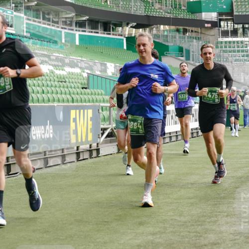 13.09.2026 - 21. swb-Marathon Bremen Michael Burmester http://msf.ph/oto/10455707 13.09.2026 12:53:06 Laufen im Stadion 102, 107, 145, 235, 313, 376, 472, 541, 560, 615, 616, 675, 683, 696, 734, 740, 755, 792, 863, 982, 985, 987, 1033, 1043, 1056, 1207, 1232, 1252, 1297, 1433, 1445, 1492, 1528, 1542, 1646, 1664, 1704, 1707, 1814, 1955, 2007, 2008, 2043, 2055, 2203, 2280, 2350, 2362, 2401, 2422, 2454, 2480, 2498, 2623, 2767, 2820, 2847, 2858, 2997, 3085, 3149, 3236, 3336, 3362, 3413, 3448, 3566, 3830, 3899, 3988, 4283, 4429, 4475, 4573, 4605, 5152, 5379 meine-sportfotos.de