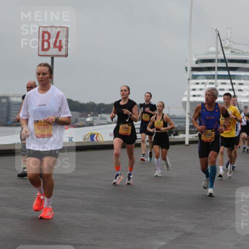 13.09.2026 - Kiel Lauf Andreas Tolksdorf http://msf.ph/oto/10455710 13.09.2026 11:56:08 Kiellinie 4, 6199, 1960, 5164, 3, 2 meine-sportfotos.de