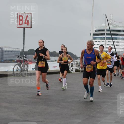 13.09.2026 - Kiel Lauf Andreas Tolksdorf http://msf.ph/oto/10455729 13.09.2026 11:56:09 Kiellinie 4, 6199, 1960, 423, 5164, 3 meine-sportfotos.de