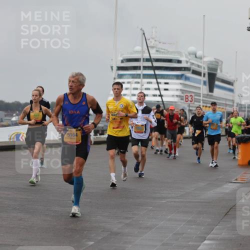 13.09.2026 - Kiel Lauf Andreas Tolksdorf http://msf.ph/oto/10455737 13.09.2026 11:56:10 Kiellinie 4, 1960, 423, 17, 5164, 3 meine-sportfotos.de