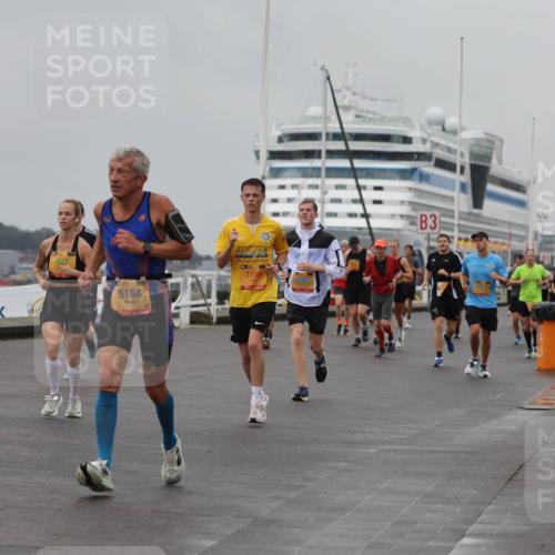 13.09.2026 - Kiel Lauf Andreas Tolksdorf http://msf.ph/oto/10455746 13.09.2026 11:56:10 Kiellinie 4, 1960, 5164, 1596, 3 meine-sportfotos.de