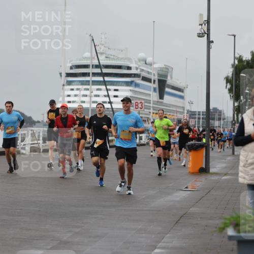 13.09.2026 - Kiel Lauf Andreas Tolksdorf http://msf.ph/oto/10455810 13.09.2026 11:56:14 Kiellinie 3 meine-sportfotos.de