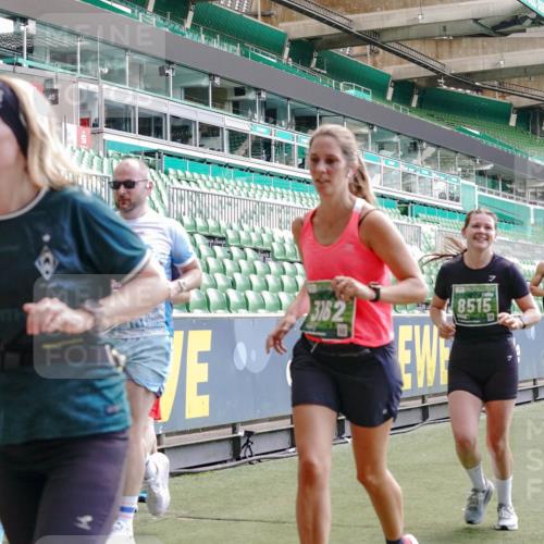 13.09.2026 - 21. swb-Marathon Bremen Michael Burmester http://msf.ph/oto/10455905 13.09.2026 13:11:06 Laufen im Stadion 164, 265, 373, 448, 581, 703, 843, 869, 984, 1113, 1180, 1435, 1738, 1849, 1851, 1855, 1867, 1894, 1936, 1952, 1967, 2202, 2232, 2248, 2268, 2281, 2284, 2299, 2330, 2333, 2339, 2342, 2353, 2375, 2426, 2432, 2443, 2530, 2531, 2553, 2573, 2589, 2594, 2654, 2659, 2669, 2682, 2714, 2717, 2784, 2785, 2804, 2819, 2822, 2836, 2907, 2920, 2932, 2976, 3026, 3027, 3063, 3079, 3082, 3086, 3089, 3122, 3159, 3174, 3207, 3208, 3291, 3328, 3349, 3352, 3370, 3409, 3410, 3470, 3549, 551 meine-sportfotos.de