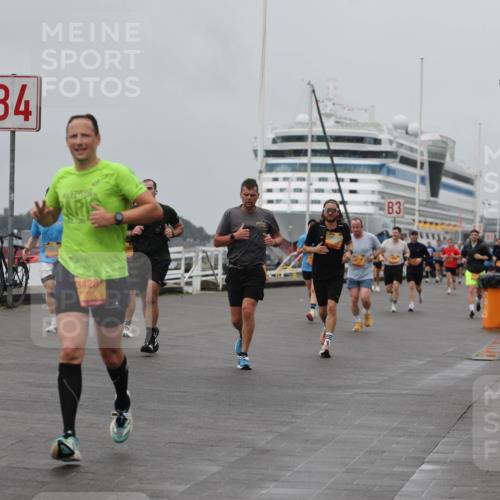 13.09.2026 - Kiel Lauf Andreas Tolksdorf http://msf.ph/oto/10455917 13.09.2026 11:56:21 Kiellinie 12, 4, 3, 3428 meine-sportfotos.de