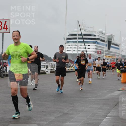13.09.2026 - Kiel Lauf Andreas Tolksdorf http://msf.ph/oto/10455921 13.09.2026 11:56:21 Kiellinie 4, 3, 3428 meine-sportfotos.de