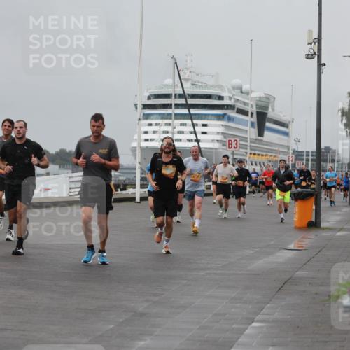 13.09.2026 - Kiel Lauf Andreas Tolksdorf http://msf.ph/oto/10455930 13.09.2026 11:56:22 Kiellinie 4, 3, 20 meine-sportfotos.de