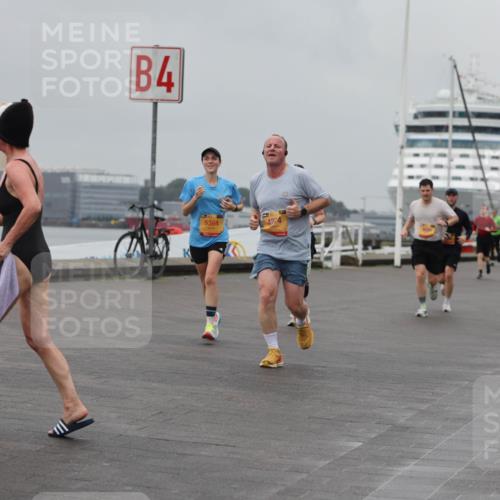 13.09.2026 - Kiel Lauf Andreas Tolksdorf http://msf.ph/oto/10455939 13.09.2026 11:56:26 Kiellinie 4, 5364, 4274, 83 meine-sportfotos.de