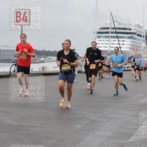 13.09.2026 - Kiel Lauf Andreas Tolksdorf http://msf.ph/oto/10455979 13.09.2026 11:56:37 Kiellinie 4, 1036, 3 meine-sportfotos.de