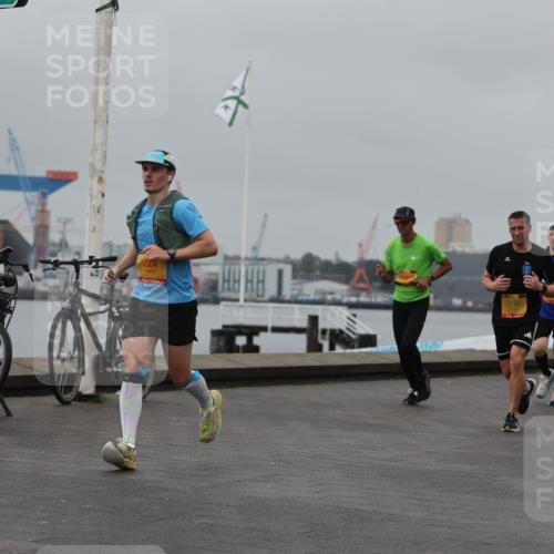 13.09.2026 - Kiel Lauf Andreas Tolksdorf http://msf.ph/oto/10456078 13.09.2026 11:56:43 Kiellinie 224, 10412, 3193, 4, 7878 meine-sportfotos.de