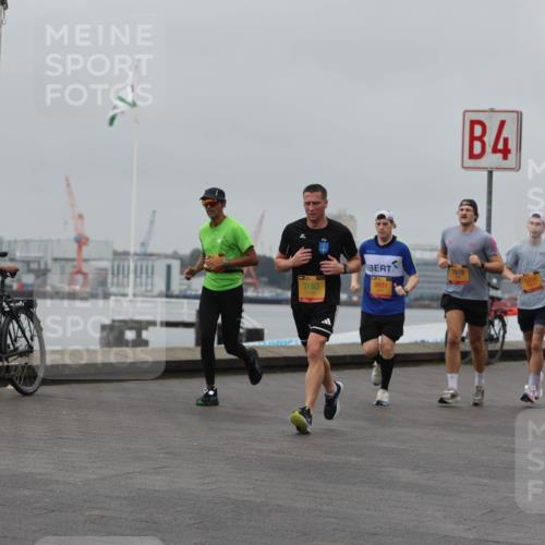 13.09.2026 - Kiel Lauf Andreas Tolksdorf http://msf.ph/oto/10456087 13.09.2026 11:56:44 Kiellinie 36, 3193, 9931, 4, 7878, 1315 meine-sportfotos.de