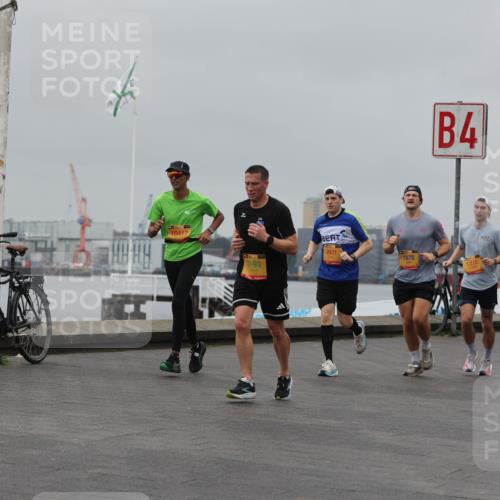 13.09.2026 - Kiel Lauf Andreas Tolksdorf http://msf.ph/oto/10456093 13.09.2026 11:56:44 Kiellinie 10412, 3193, 9931, 4, 7878, 1315, 3880 meine-sportfotos.de