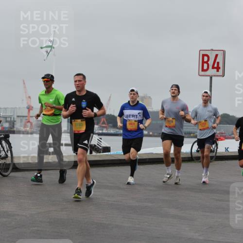 13.09.2026 - Kiel Lauf Andreas Tolksdorf http://msf.ph/oto/10456103 13.09.2026 11:56:44 Kiellinie 10412, 3193, 9931, 7878, 4, 1315, 3880 meine-sportfotos.de