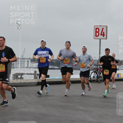 13.09.2026 - Kiel Lauf Andreas Tolksdorf http://msf.ph/oto/10456115 13.09.2026 11:56:45 Kiellinie 3193, 9931, 7878, 1315, 4, 375, 1068 meine-sportfotos.de
