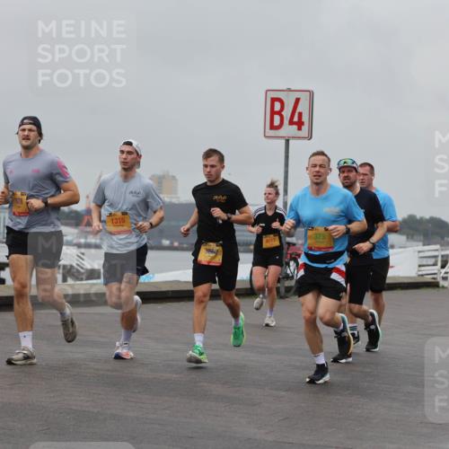 13.09.2026 - Kiel Lauf Andreas Tolksdorf http://msf.ph/oto/10456134 13.09.2026 11:56:46 Kiellinie 9931, 7878, 1315, 4, 8017, 3880, 39, 375 meine-sportfotos.de