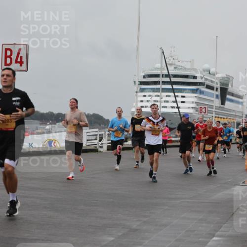 13.09.2026 - Kiel Lauf Andreas Tolksdorf http://msf.ph/oto/10456177 13.09.2026 11:56:49 Kiellinie 4, 283, 1145, 3 meine-sportfotos.de