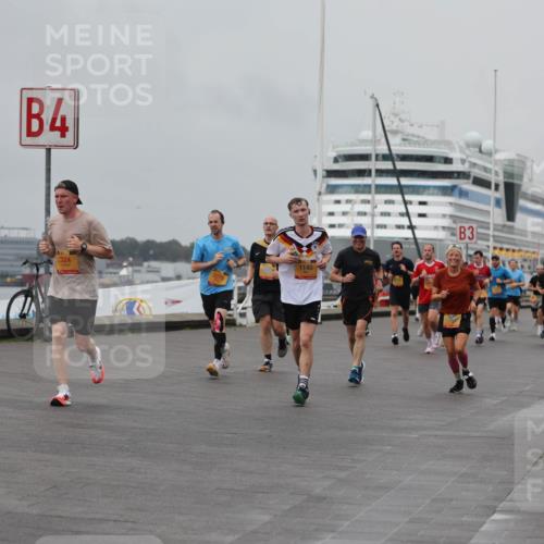 13.09.2026 - Kiel Lauf Andreas Tolksdorf http://msf.ph/oto/10456209 13.09.2026 11:56:50 Kiellinie 4, 324, 1145, 3 meine-sportfotos.de