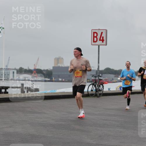 13.09.2026 - Kiel Lauf Andreas Tolksdorf http://msf.ph/oto/10456230 13.09.2026 11:56:51 Kiellinie 4, 324, 2270 meine-sportfotos.de