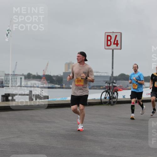 13.09.2026 - Kiel Lauf Andreas Tolksdorf http://msf.ph/oto/10456241 13.09.2026 11:56:51 Kiellinie 39, 324, 4, 2270 meine-sportfotos.de
