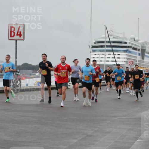 13.09.2026 - Kiel Lauf Andreas Tolksdorf http://msf.ph/oto/10456288 13.09.2026 11:56:56 Kiellinie 4, 10675, 2258, 3 meine-sportfotos.de