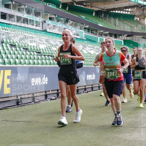 13.09.2026 - 21. swb-Marathon Bremen Michael Burmester http://msf.ph/oto/10456292 13.09.2026 13:11:15 Laufen im Stadion 265, 373, 581, 703, 843, 869, 984, 1113, 1180, 1435, 1738, 1849, 1851, 1855, 1867, 1894, 1936, 1952, 1967, 2202, 2248, 2268, 2281, 2284, 2299, 2330, 2333, 2339, 2342, 2353, 2375, 2426, 2432, 2443, 2530, 2531, 2553, 2589, 2654, 2659, 2669, 2673, 2682, 2714, 2717, 2784, 2785, 2804, 2819, 2822, 2836, 2850, 2907, 2920, 2932, 2976, 3026, 3027, 3063, 3079, 3082, 3086, 3089, 3122, 3159, 3174, 3207, 3208, 3291, 3328, 3349, 3352, 3370, 3409, 3410, 3470, 3549, 551 meine-sportfotos.de