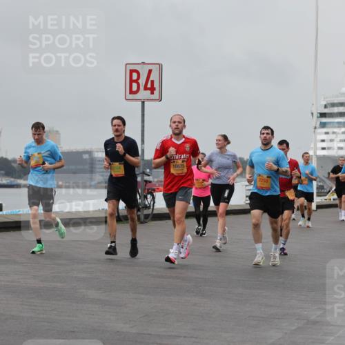 13.09.2026 - Kiel Lauf Andreas Tolksdorf http://msf.ph/oto/10456308 13.09.2026 11:56:57 Kiellinie 4, 2504, 10675, 2258, 3 meine-sportfotos.de